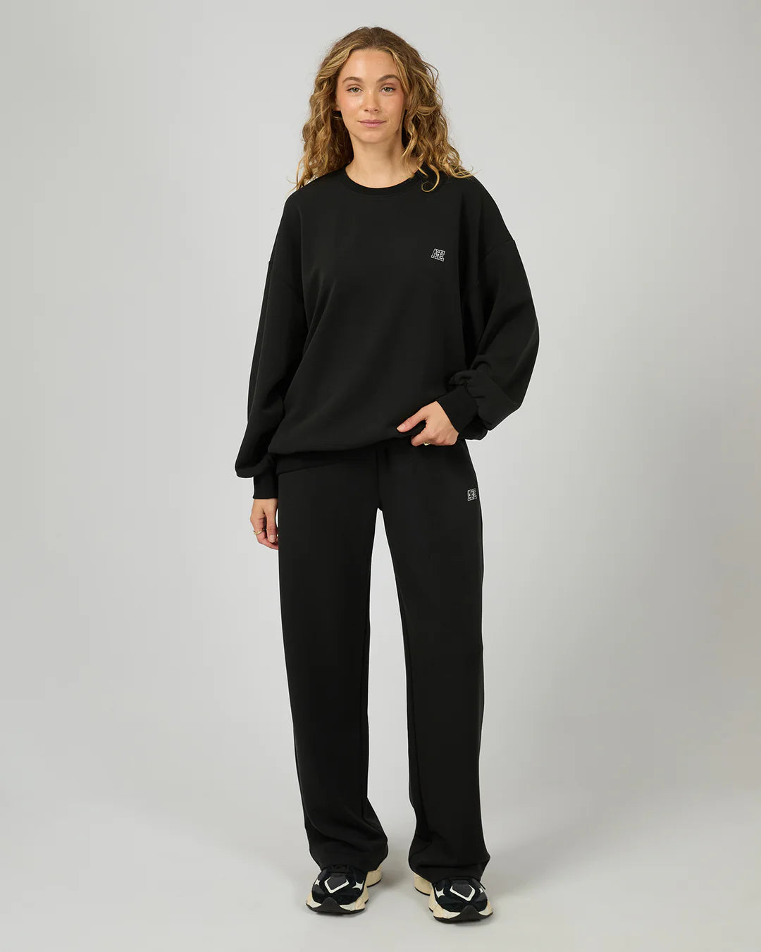 Oversized Luxe Active Box Crew Black