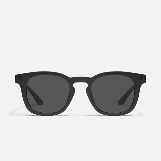 Quay Weekender Matte Black Polarized
